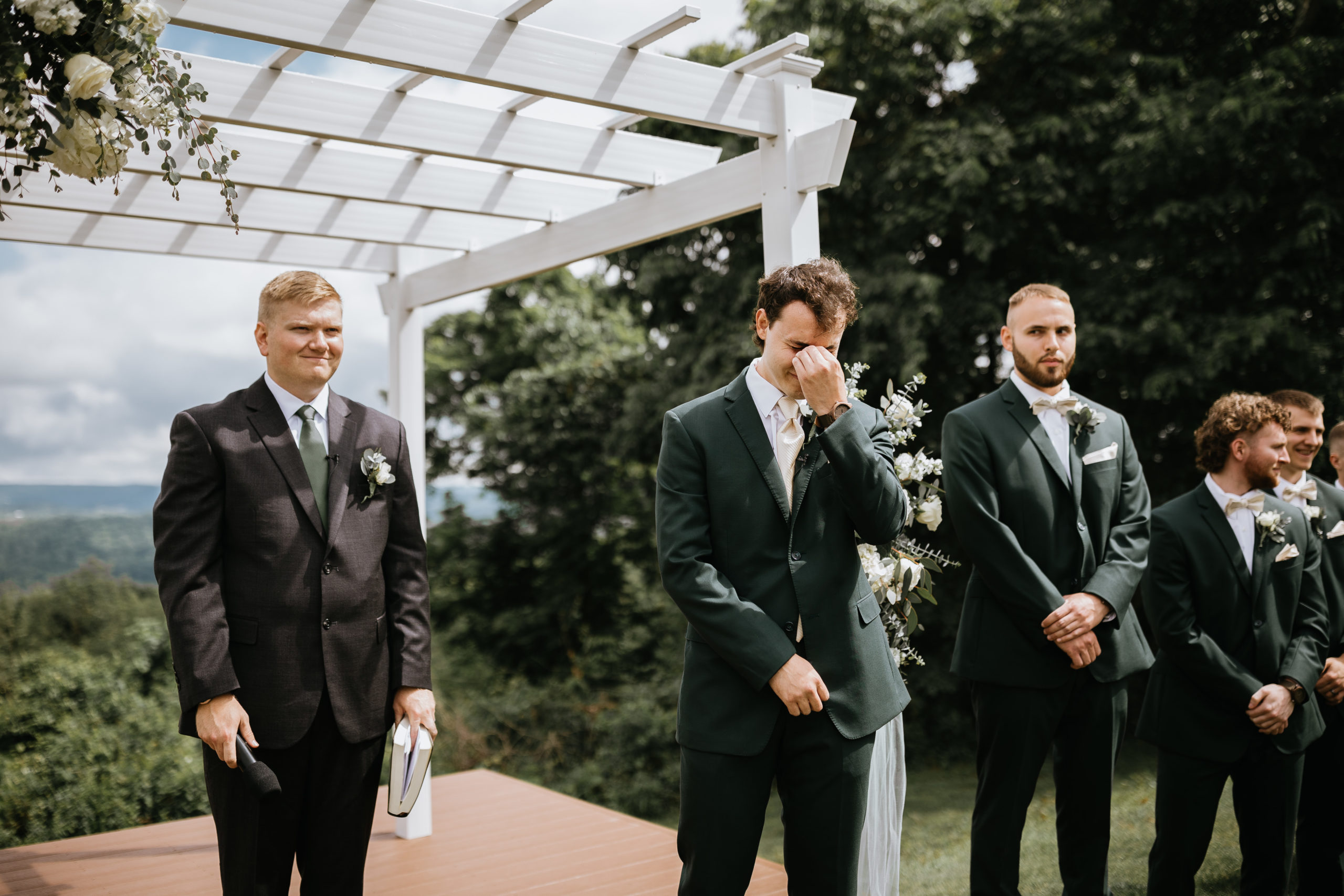 groom cries seeing his bride for the first time