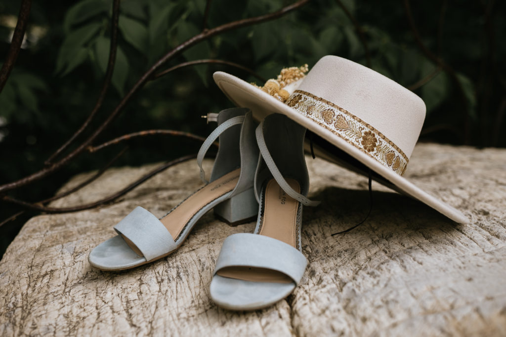 bride heels and hat